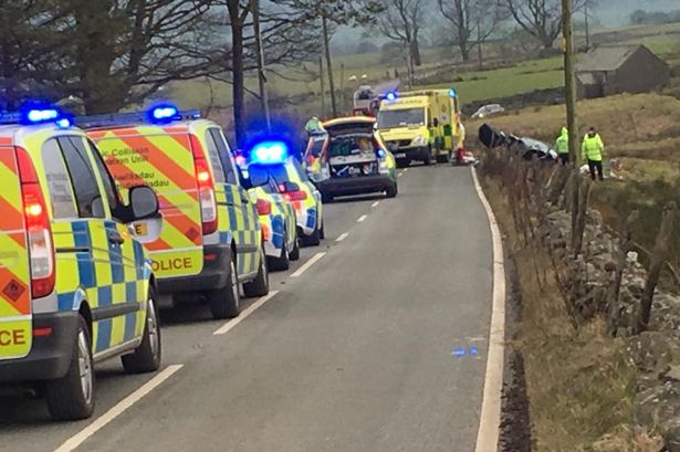 A543 at Pentrefoelas shut for fatal crash investigation