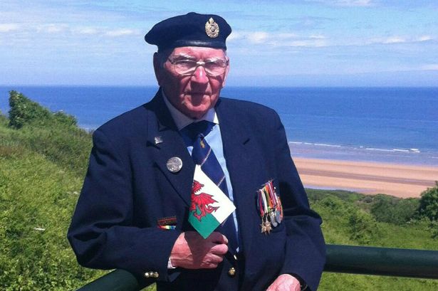 Prestatyn Normandy veteran gets French Legion D'honneur medal