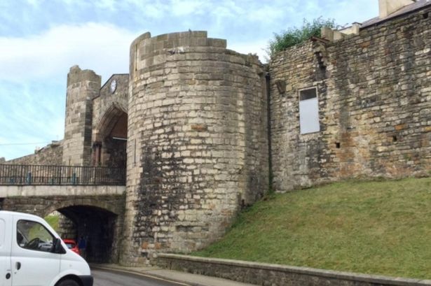 Historic Caernarfon towers could be turned into holiday homes