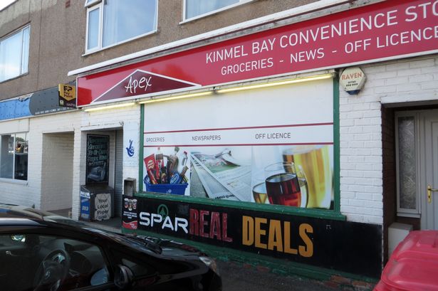 Two arrested in connection with attempted robbery at Kinmel Bay shop