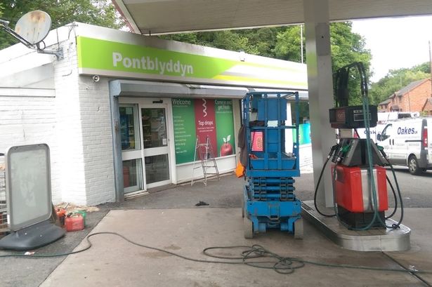 Burglars thwarted in Flintshire petrol station raid