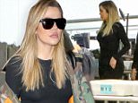 Khloe Kardashian doesn't get special treatment at airport