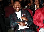Floyd Mayweather dons flamboyant suit for 2017 BET Awards