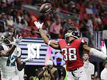 Westbrook's 43-yard TD catch helps Jaguars top Falcons 13-7