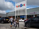 Toys R Us 'could go into administration at end of month'