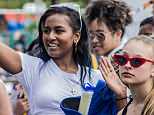 Sasha Obama parties with friends at DC music festival