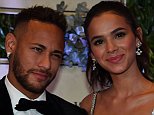 Neymar insists he wants to stay with PSG